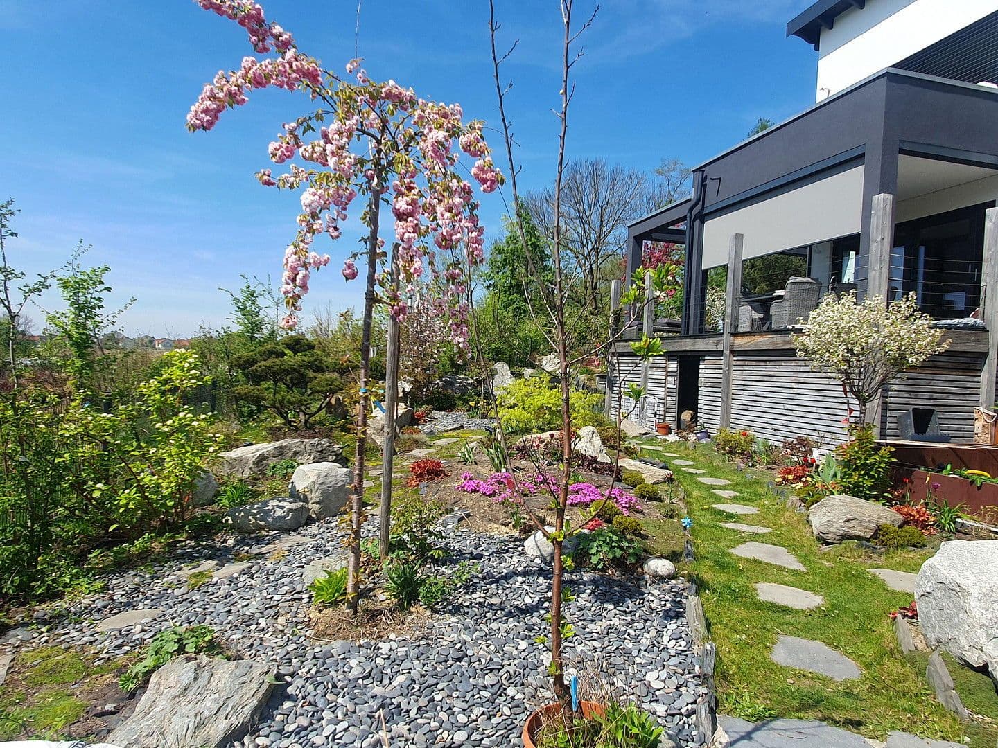 Prodej domu 249 m², pozemek 1.100 m², Taufkirchen, Bavorsko Prodej domu 249 m², pozemek 1.100 m², Taufkirchen, Bavorsko