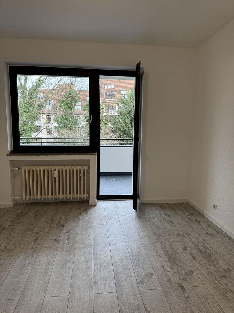 Prodej bytu 3+1 89 m², Heinrichstr. 105, Düsseldorf, Severní Porýní-Vestfálsko Prodej bytu 3+1 89 m², Heinrichstr. 105, Düsseldorf, Severní Porýní-Vestfálsko