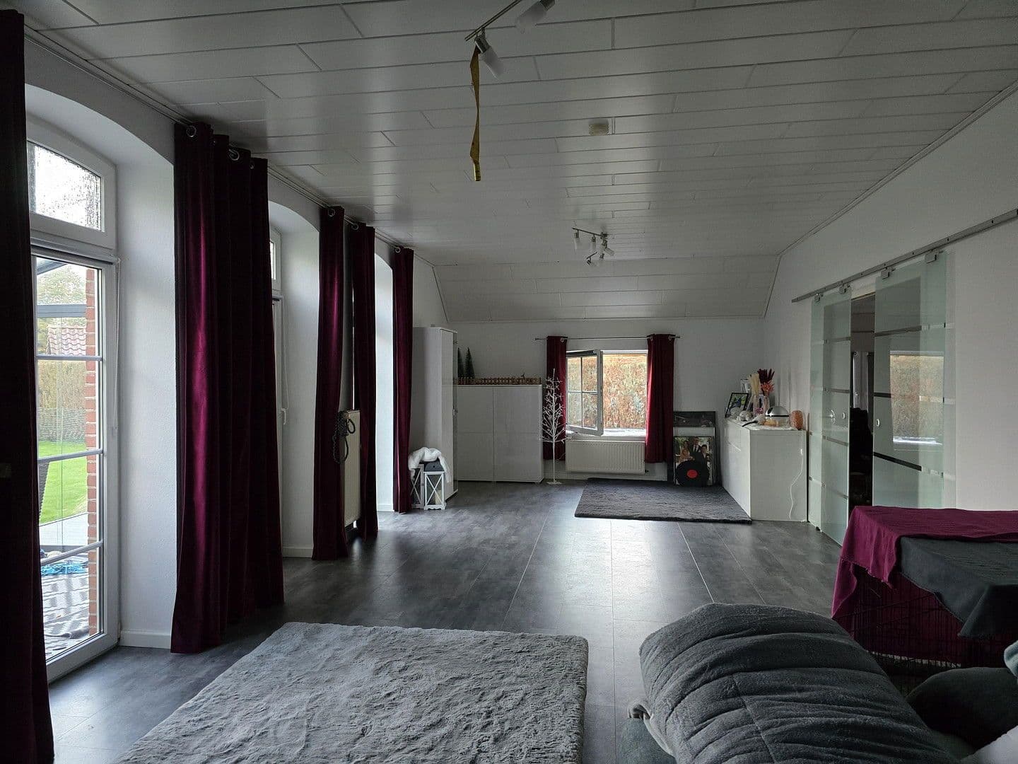 Prodej domu 200 m², pozemek 5.200 m², Jade, Dolní Sasko Prodej domu 200 m², pozemek 5.200 m², Jade, Dolní Sasko