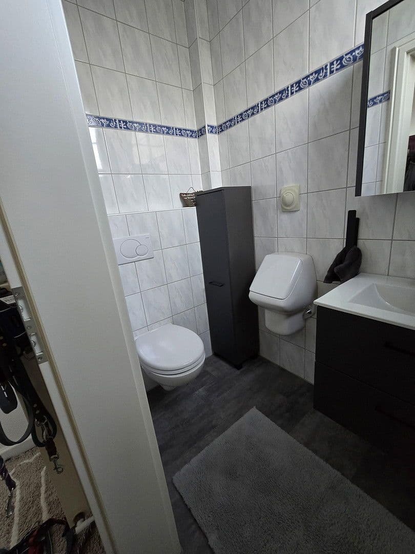 Prodej domu 200 m², pozemek 5.200 m², Jade, Dolní Sasko Prodej domu 200 m², pozemek 5.200 m², Jade, Dolní Sasko