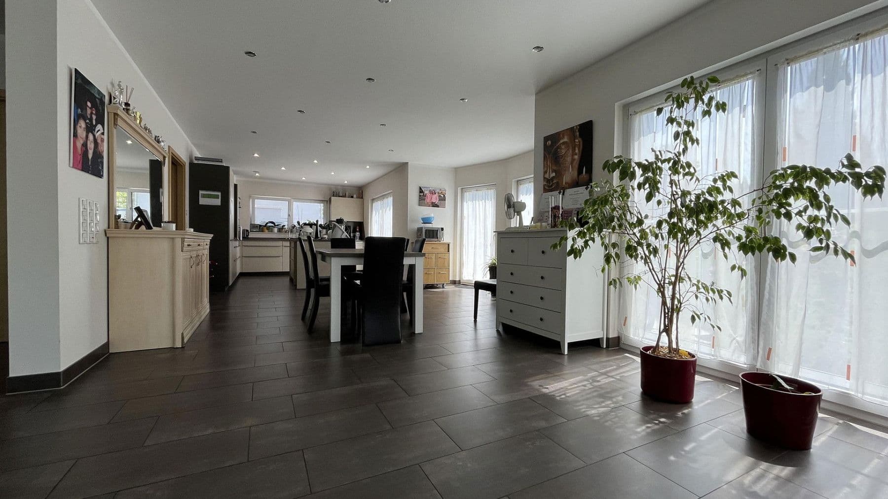 Prodej domu 381 m², pozemek 476 m², Anna-Nopper-Str. 17, Kornwestheim, Bádensko-Württembersko Prodej domu 381 m², pozemek 476 m², Anna-Nopper-Str. 17, Kornwestheim, Bádensko-Württembersko