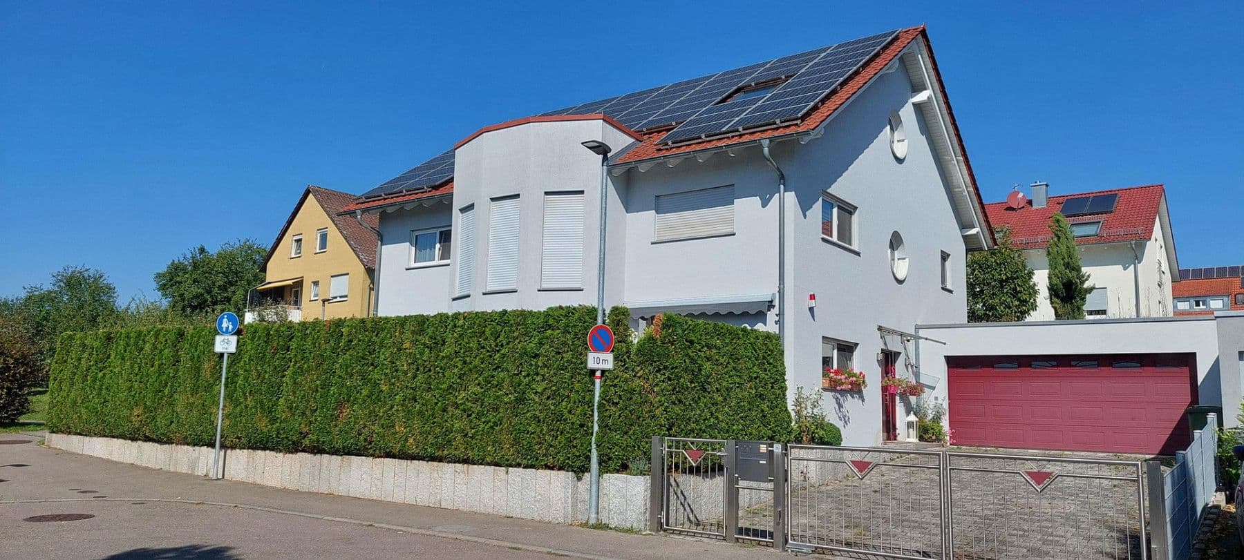 Prodej domu 381 m², pozemek 476 m², Anna-Nopper-Str. 17, Kornwestheim, Bádensko-Württembersko Prodej domu 381 m², pozemek 476 m², Anna-Nopper-Str. 17, Kornwestheim, Bádensko-Württembersko