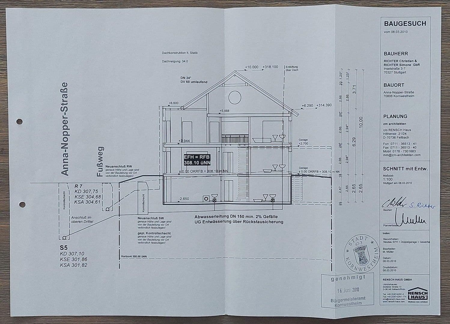 Prodej domu 381 m², pozemek 476 m², Anna-Nopper-Str. 17, Kornwestheim, Bádensko-Württembersko Prodej domu 381 m², pozemek 476 m², Anna-Nopper-Str. 17, Kornwestheim, Bádensko-Württembersko
