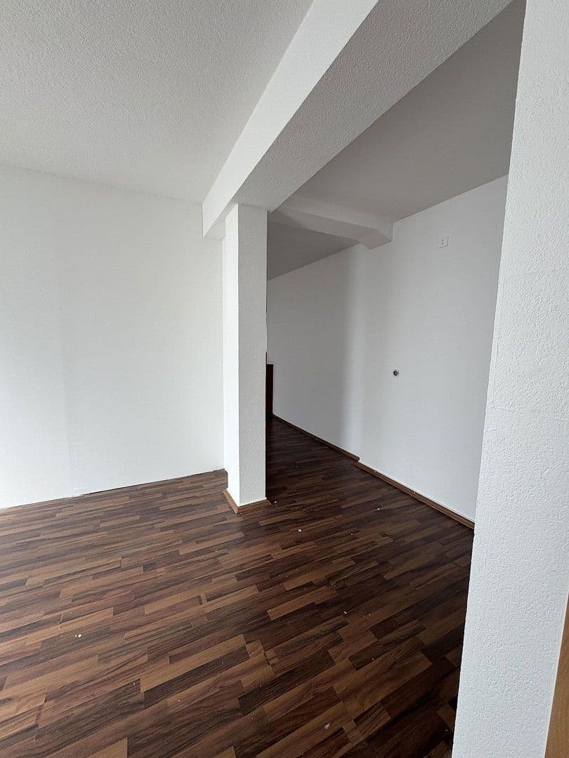 Pronájem kanceláře 180 m², Kettlerstraße 1, Groß-Zimmern, Hessen Pronájem kanceláře 180 m², Kettlerstraße 1, Groß-Zimmern, Hessen