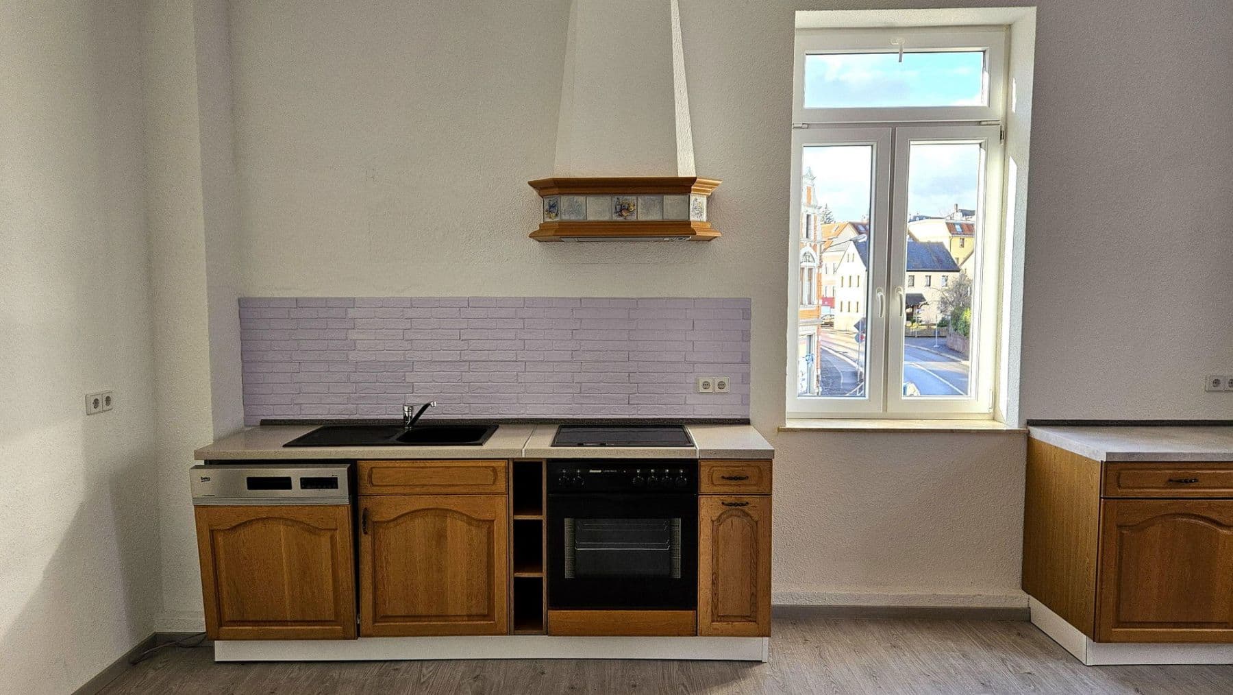 Pronájem bytu 4+1 140 m², Wilhelm-Stolle-Platz 1, Cvikov, Sasko Pronájem bytu 4+1 140 m², Wilhelm-Stolle-Platz 1, Cvikov, Sasko