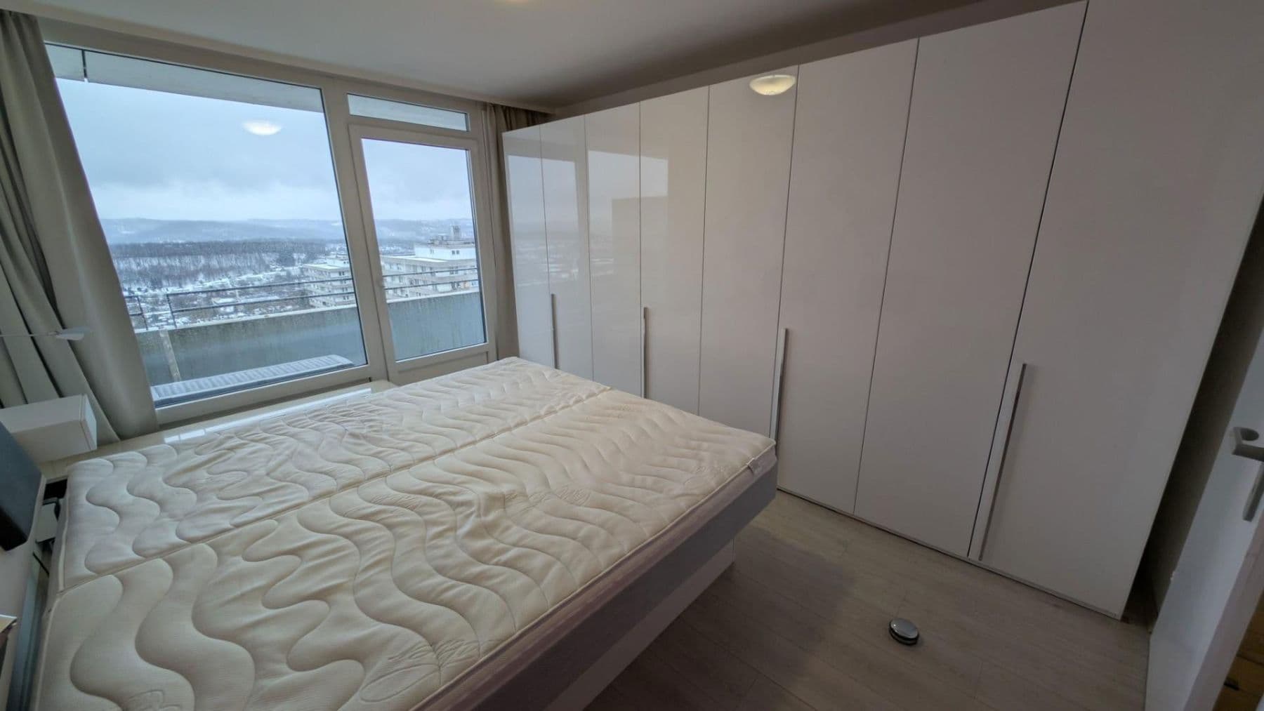 Prodej bytu 3+kk 92 m², Theodor-Heuss-Straße 50, Wuppertal, Severní Porýní-Vestfálsko Prodej bytu 3+kk 92 m², Theodor-Heuss-Straße 50, Wuppertal, Severní Porýní-Vestfálsko