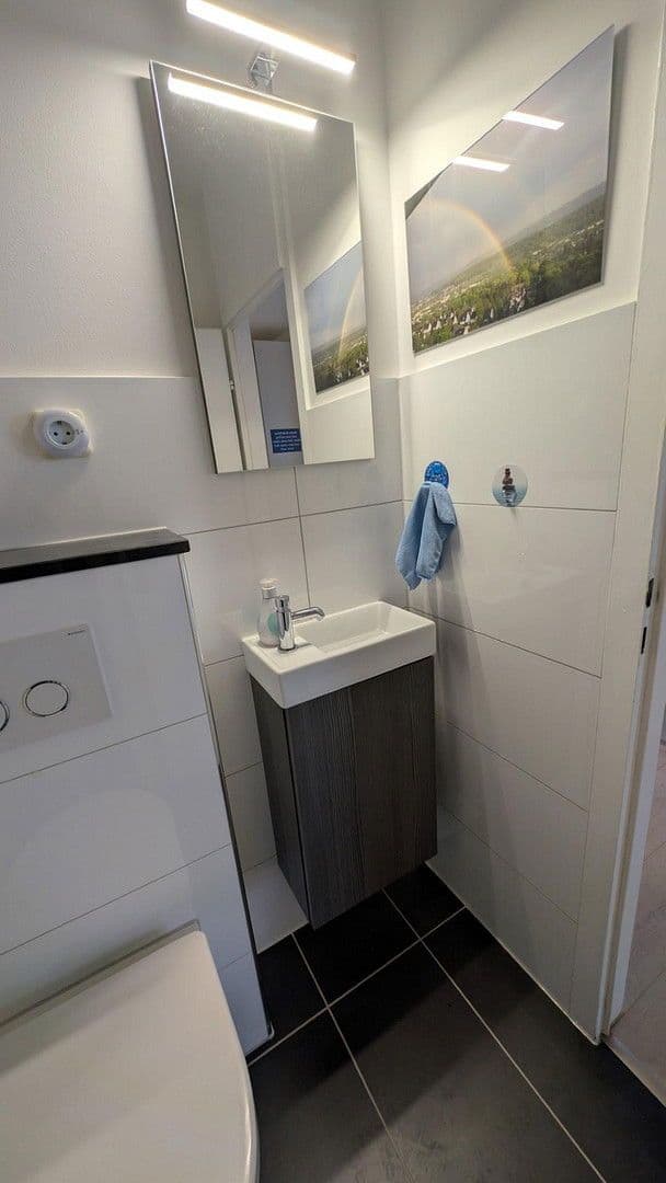 Prodej bytu 3+kk 92 m², Theodor-Heuss-Straße 50, Wuppertal, Severní Porýní-Vestfálsko Prodej bytu 3+kk 92 m², Theodor-Heuss-Straße 50, Wuppertal, Severní Porýní-Vestfálsko