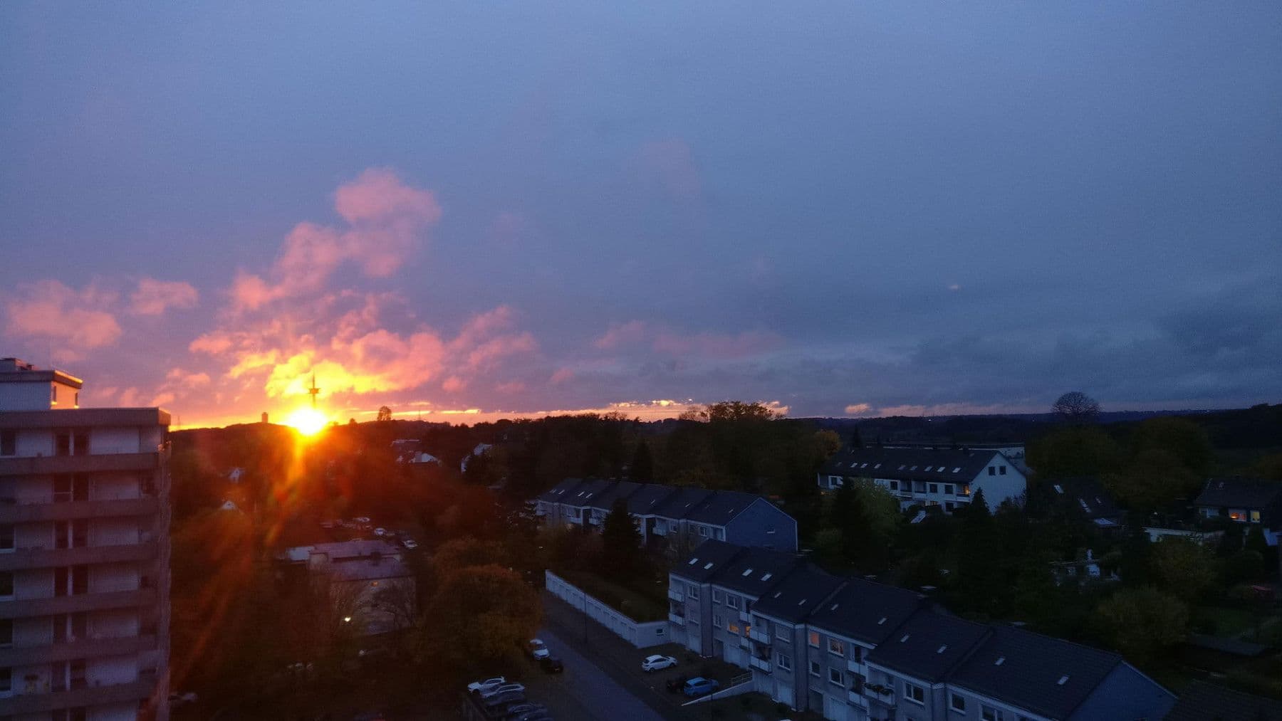 Prodej bytu 3+kk 92 m², Theodor-Heuss-Straße 50, Wuppertal, Severní Porýní-Vestfálsko Prodej bytu 3+kk 92 m², Theodor-Heuss-Straße 50, Wuppertal, Severní Porýní-Vestfálsko