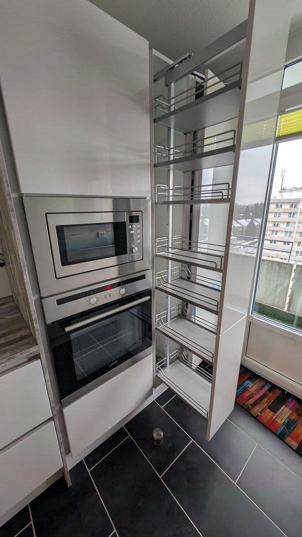 Prodej bytu 3+kk 92 m², Theodor-Heuss-Straße 50, Wuppertal, Severní Porýní-Vestfálsko Prodej bytu 3+kk 92 m², Theodor-Heuss-Straße 50, Wuppertal, Severní Porýní-Vestfálsko