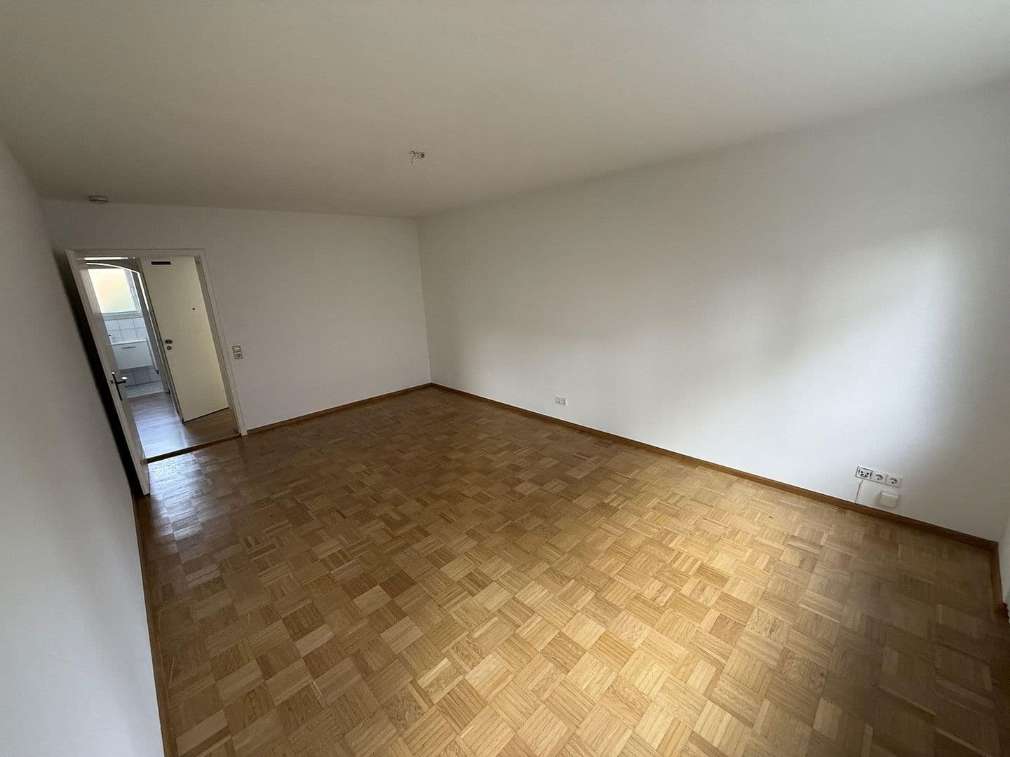 Prodej bytu 4+1 117 m², Ringstraße 5, Offenburg, Bádensko-Württembersko Prodej bytu 4+1 117 m², Ringstraße 5, Offenburg, Bádensko-Württembersko