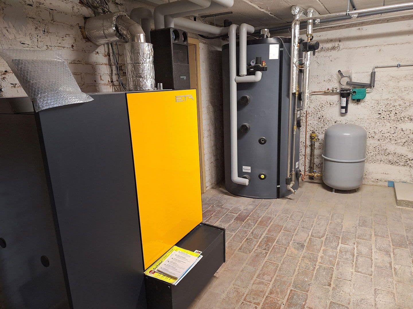 Prodej domu 170 m², pozemek 444 m², Schwarzmattstr. 1, Badenweiler, Bádensko-Württembersko Prodej domu 170 m², pozemek 444 m², Schwarzmattstr. 1, Badenweiler, Bádensko-Württembersko