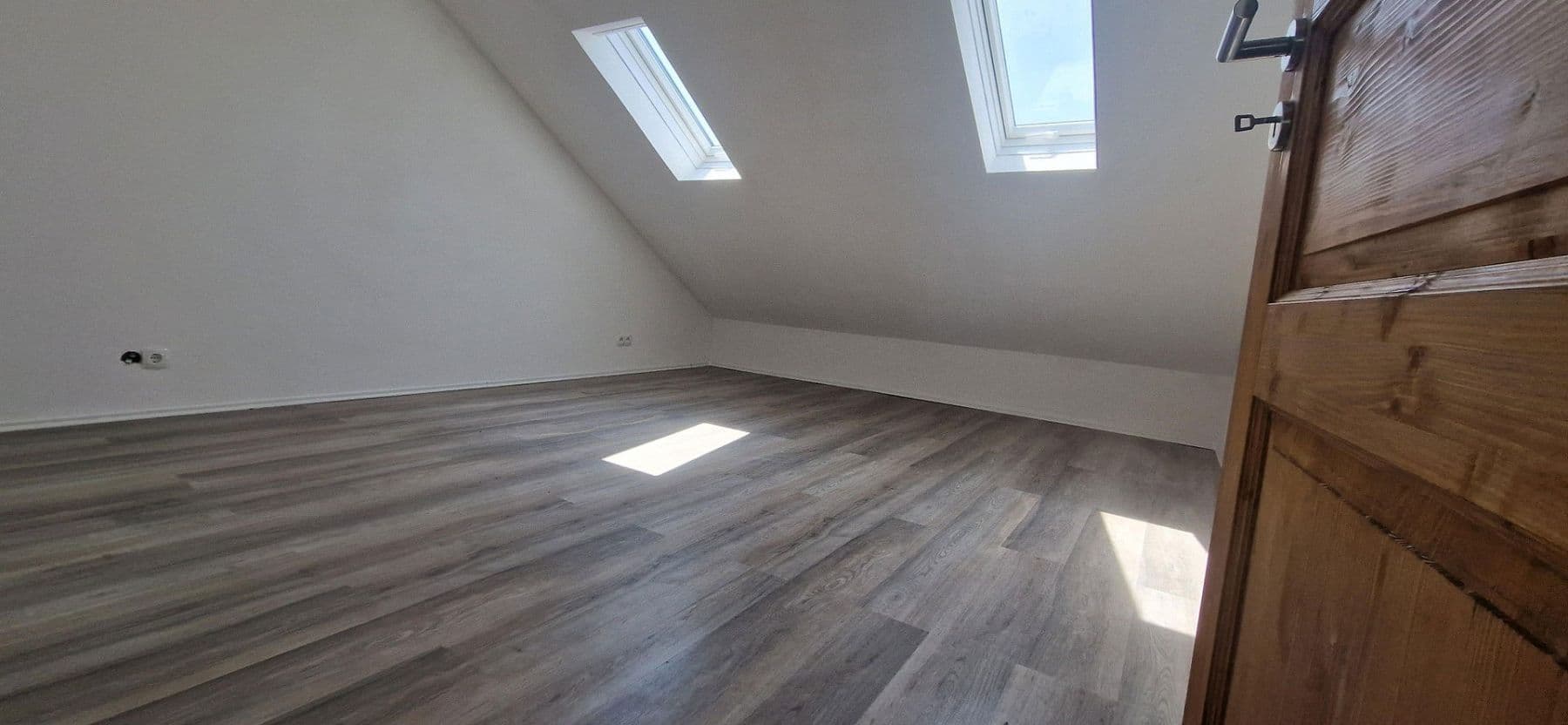 Prodej bytu 3+1 80 m², Stockstadt am Main, Bavorsko Prodej bytu 3+1 80 m², Stockstadt am Main, Bavorsko