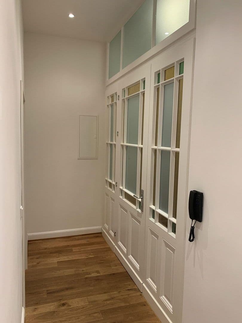 Pronájem bytu 4+1 112 m², Trimbornstrasse 11, Köln, Severní Porýní-Vestfálsko Pronájem bytu 4+1 112 m², Trimbornstrasse 11, Köln, Severní Porýní-Vestfálsko