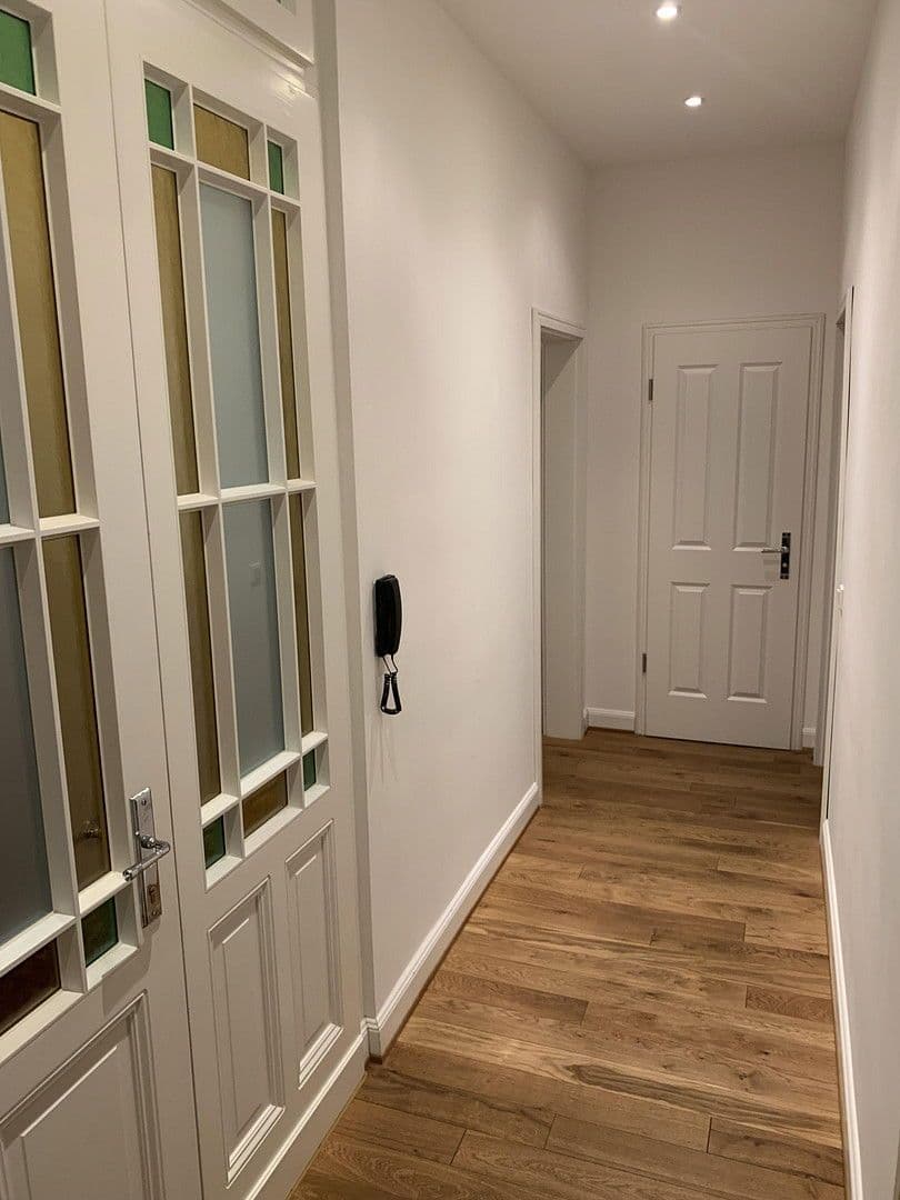 Pronájem bytu 4+1 112 m², Trimbornstrasse 11, Köln, Severní Porýní-Vestfálsko Pronájem bytu 4+1 112 m², Trimbornstrasse 11, Köln, Severní Porýní-Vestfálsko