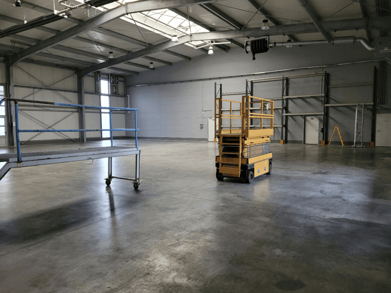 Pronájem nebytového prostoru 4.700 m², Freigericht, Hessen Pronájem nebytového prostoru 4.700 m², Freigericht, Hessen