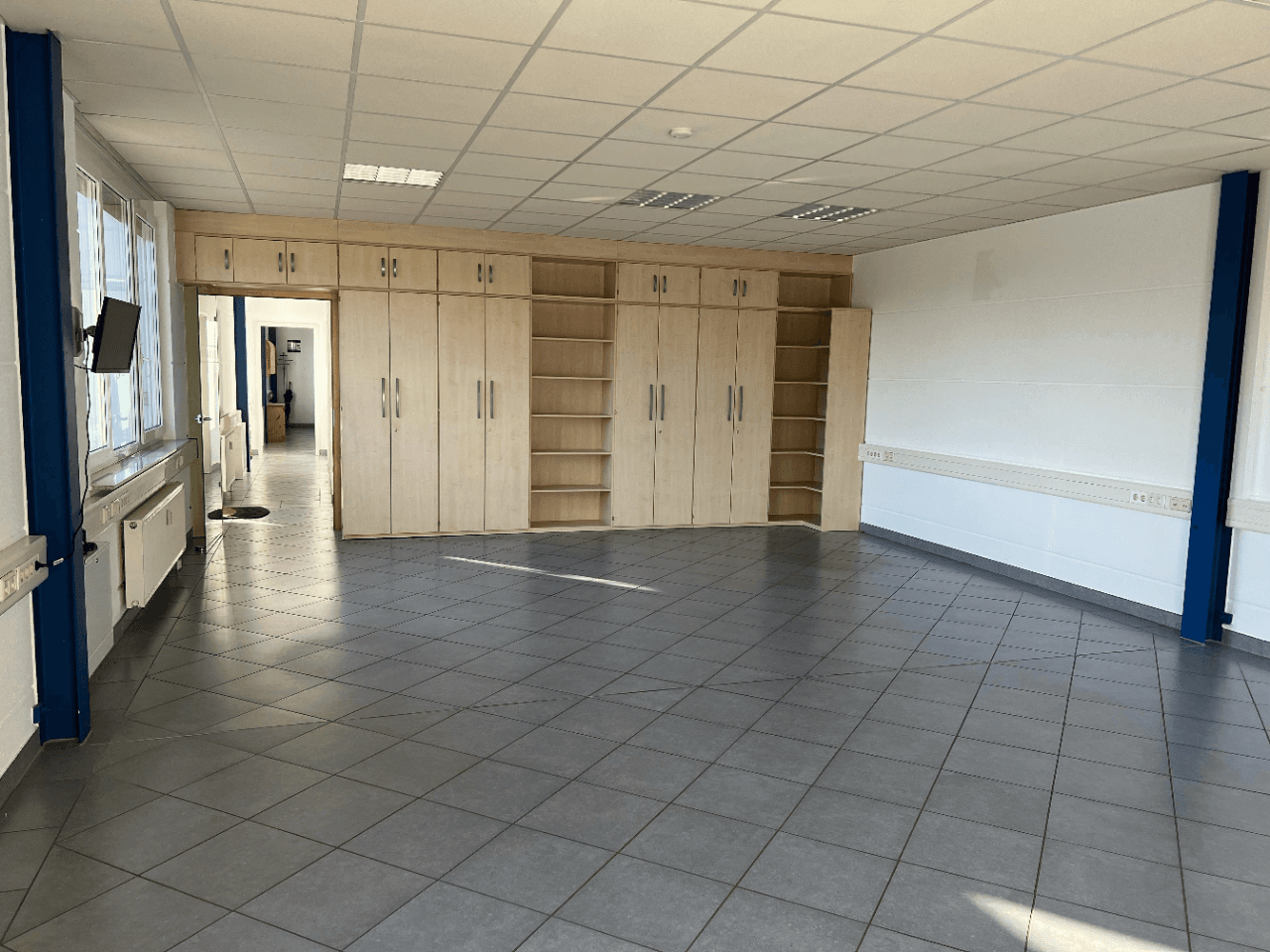 Pronájem nebytového prostoru 4.700 m², Freigericht, Hessen Pronájem nebytového prostoru 4.700 m², Freigericht, Hessen