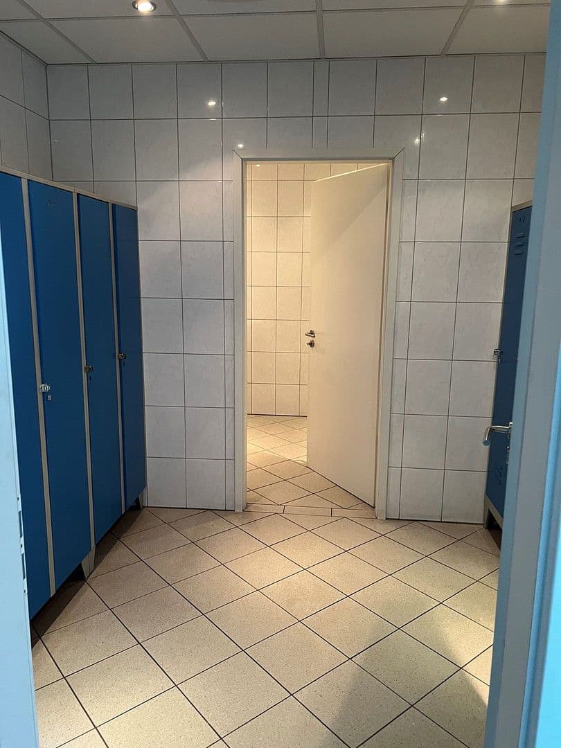 Pronájem nebytového prostoru 4.700 m², Freigericht, Hessen Pronájem nebytového prostoru 4.700 m², Freigericht, Hessen