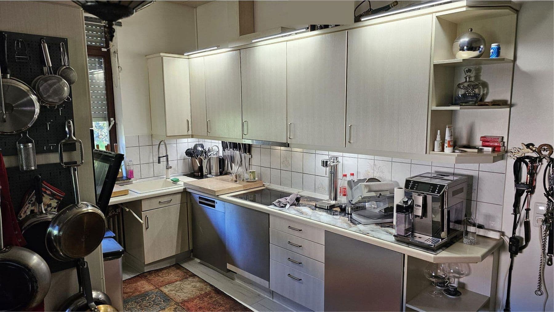 Prodej domu 650 m², pozemek 2.000 m², Bad König, Hessen Prodej domu 650 m², pozemek 2.000 m², Bad König, Hessen