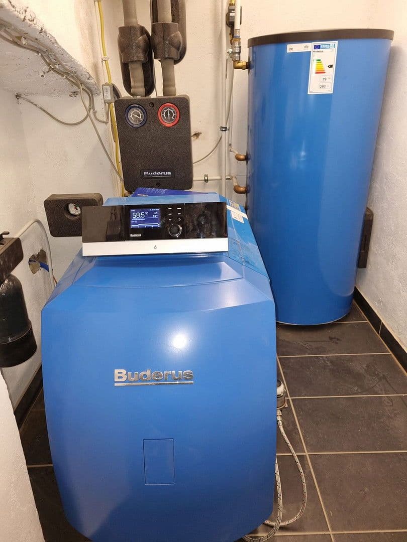 Prodej domu 650 m², pozemek 2.000 m², Bad König, Hessen Prodej domu 650 m², pozemek 2.000 m², Bad König, Hessen