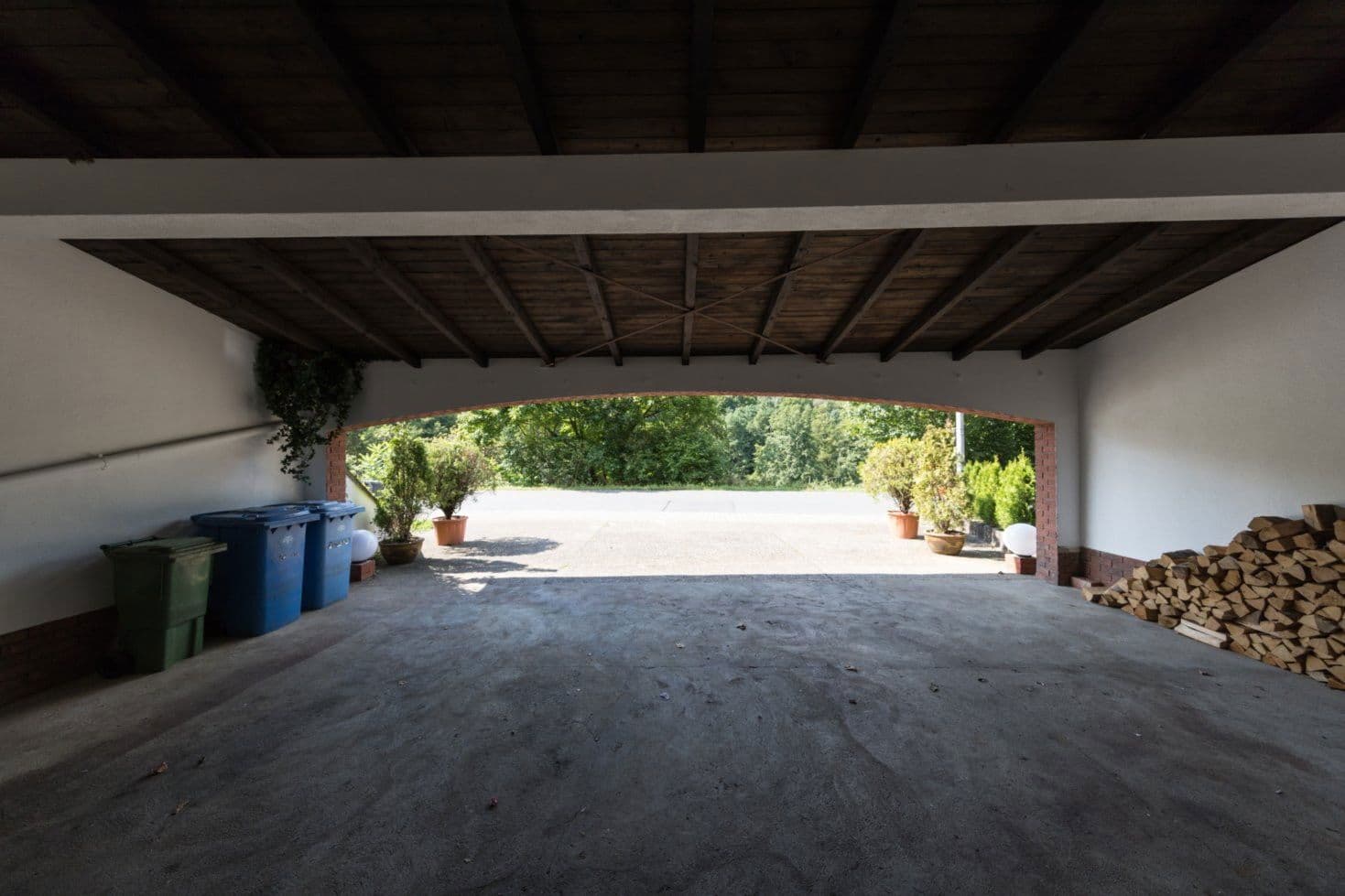 Prodej domu 650 m², pozemek 2.000 m², Bad König, Hessen Prodej domu 650 m², pozemek 2.000 m², Bad König, Hessen