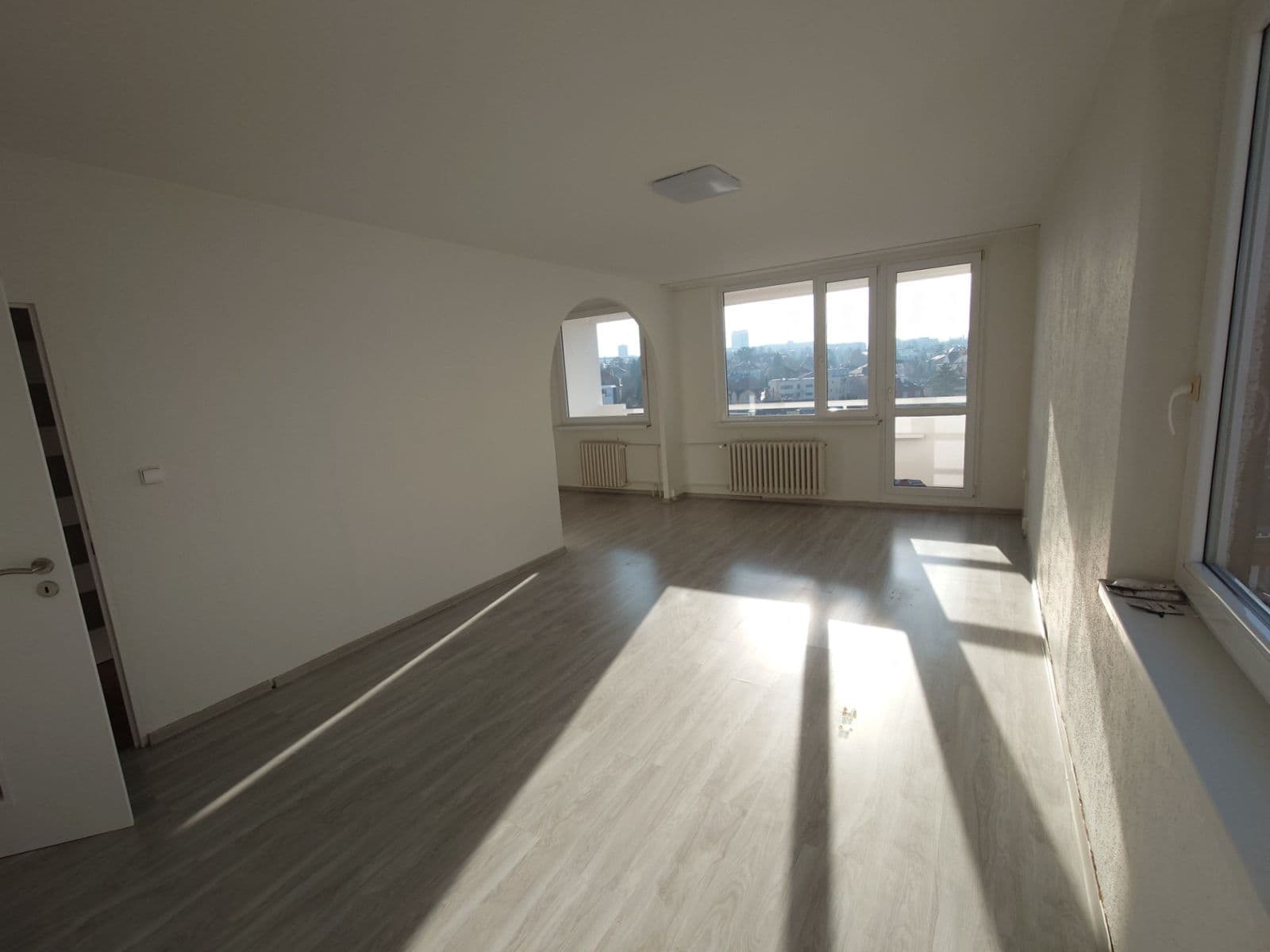 Pronájem bytu 3+1 78 m², Ve Svahu, Praha, Praha Pronájem bytu 3+1 78 m², Ve Svahu, Praha, Praha