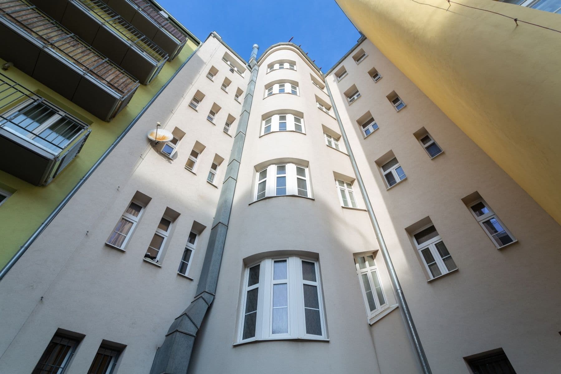 Prodej bytu 2+1 60 m², Kovářská, Praha, Praha Prodej bytu 2+1 60 m², Kovářská, Praha, Praha