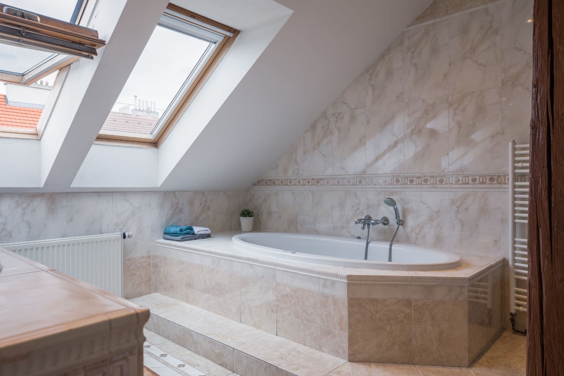 Prodej bytu 5+kk 145 m², Strojnická, Praha, Praha Prodej bytu 5+kk 145 m², Strojnická, Praha, Praha