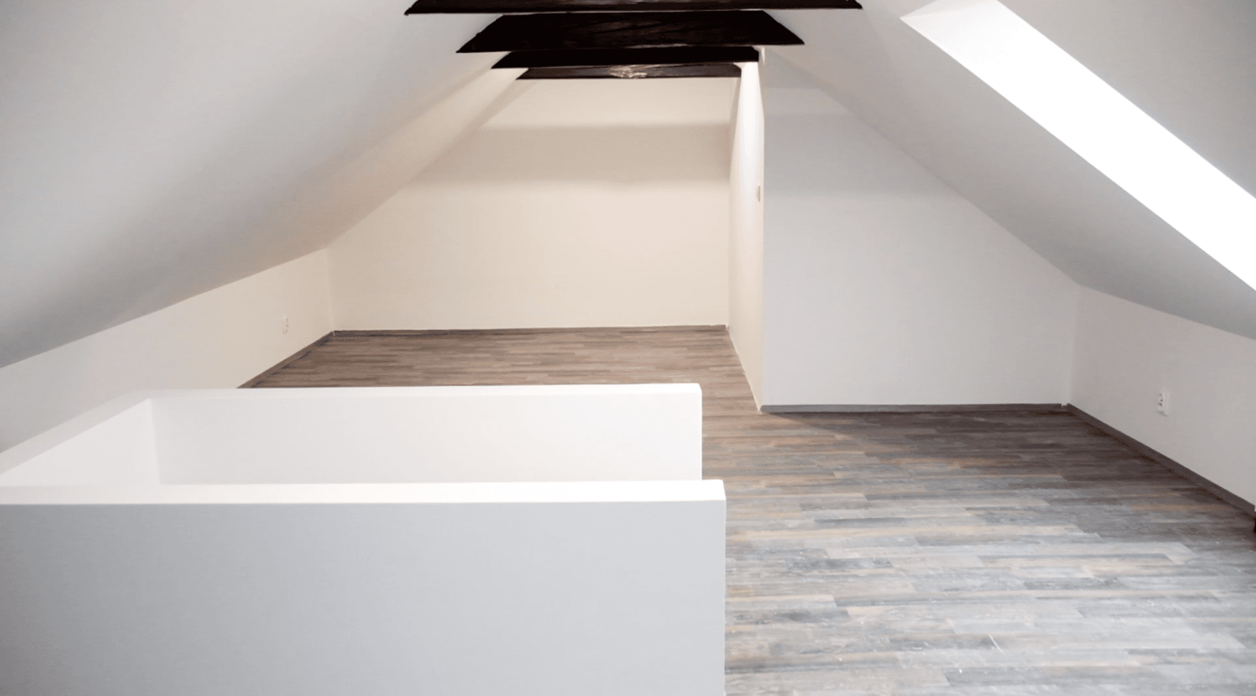 Pronájem bytu 2+kk 115 m², Růžová, Liberec, Liberecký kraj Pronájem bytu 2+kk 115 m², Růžová, Liberec, Liberecký kraj