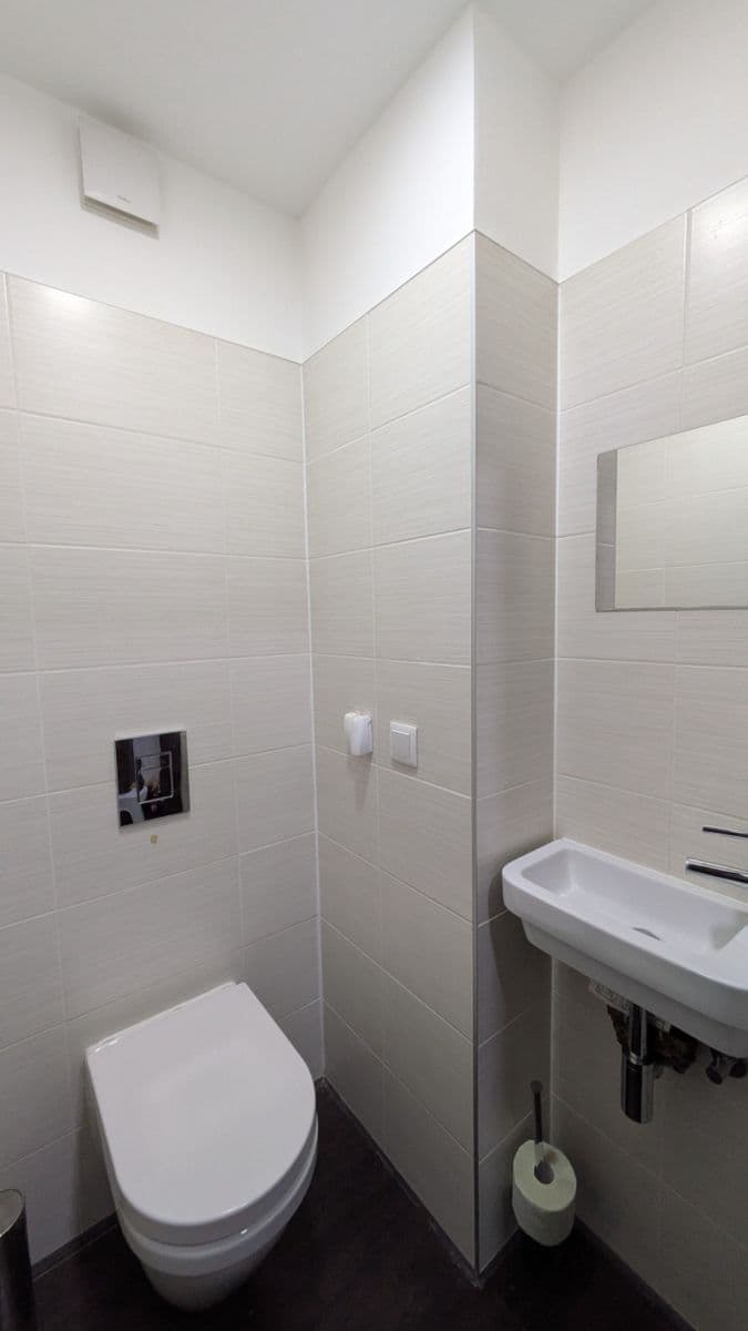 Pronájem bytu 4+kk 93 m², Kukelská, Praha, Praha Pronájem bytu 4+kk 93 m², Kukelská, Praha, Praha