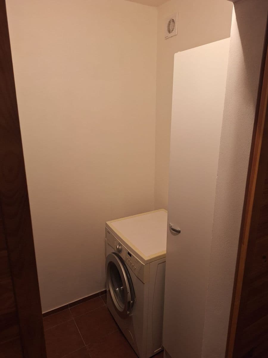 Pronájem bytu 3+kk 63 m², Pod Saharou, Libčice nad Vltavou, Středočeský kraj Pronájem bytu 3+kk 63 m², Pod Saharou, Libčice nad Vltavou, Středočeský kraj