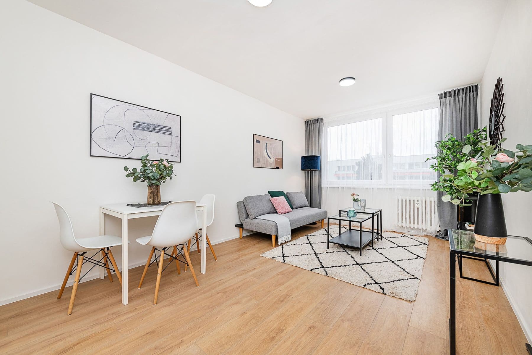 Prodej bytu 2+kk 44 m², Daškova, Praha, Praha Prodej bytu 2+kk 44 m², Daškova, Praha, Praha