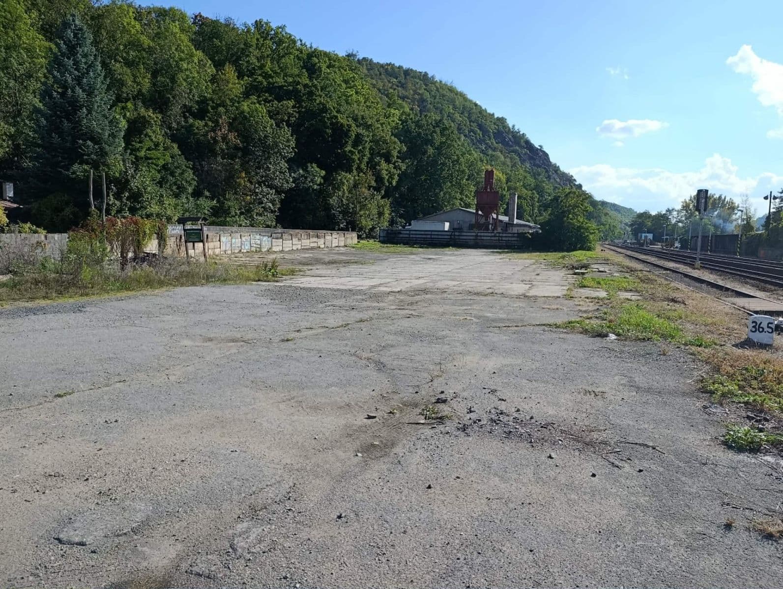 Pronájem pozemku 2.114 m², Praha, Praha Pronájem pozemku 2.114 m², Praha, Praha