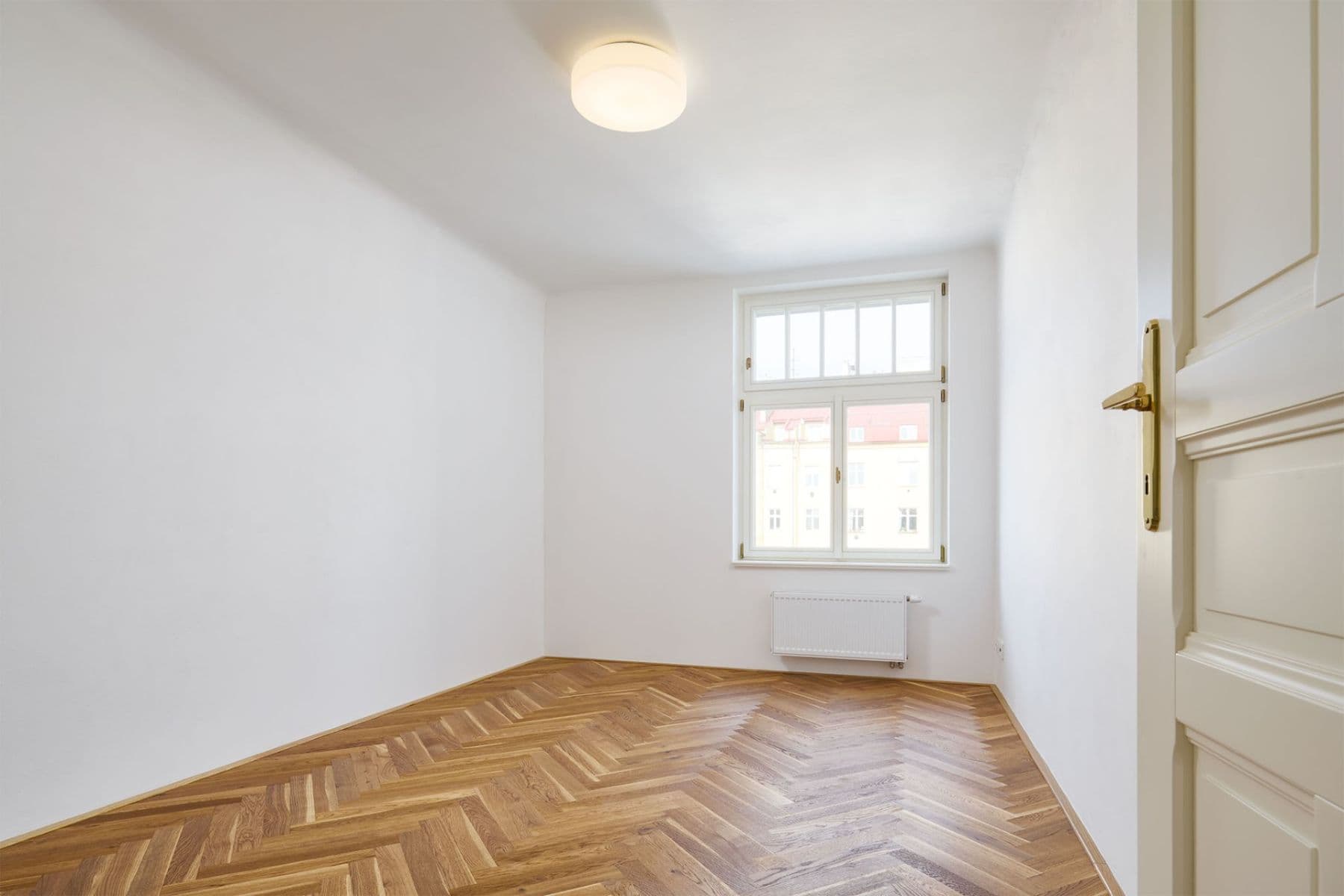 Pronájem bytu 2+kk 52 m², 28. pluku, Praha, Praha Pronájem bytu 2+kk 52 m², 28. pluku, Praha, Praha