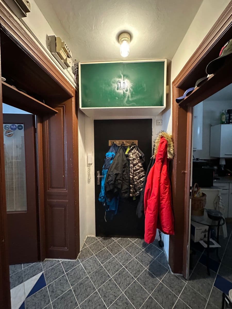 Prodej bytu 2+kk 52 m², Krále Jiřího, Karlovy Vary, Karlovarský kraj Prodej bytu 2+kk 52 m², Krále Jiřího, Karlovy Vary, Karlovarský kraj