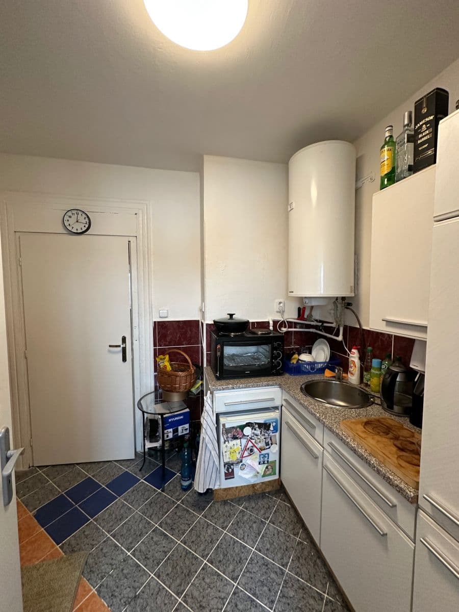 Prodej bytu 2+kk 52 m², Krále Jiřího, Karlovy Vary, Karlovarský kraj Prodej bytu 2+kk 52 m², Krále Jiřího, Karlovy Vary, Karlovarský kraj