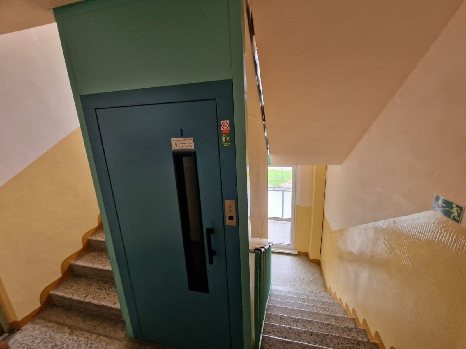 Prodej bytu 3+1 60 m², Dlouhá, Aš, Karlovarský kraj Prodej bytu 3+1 60 m², Dlouhá, Aš, Karlovarský kraj