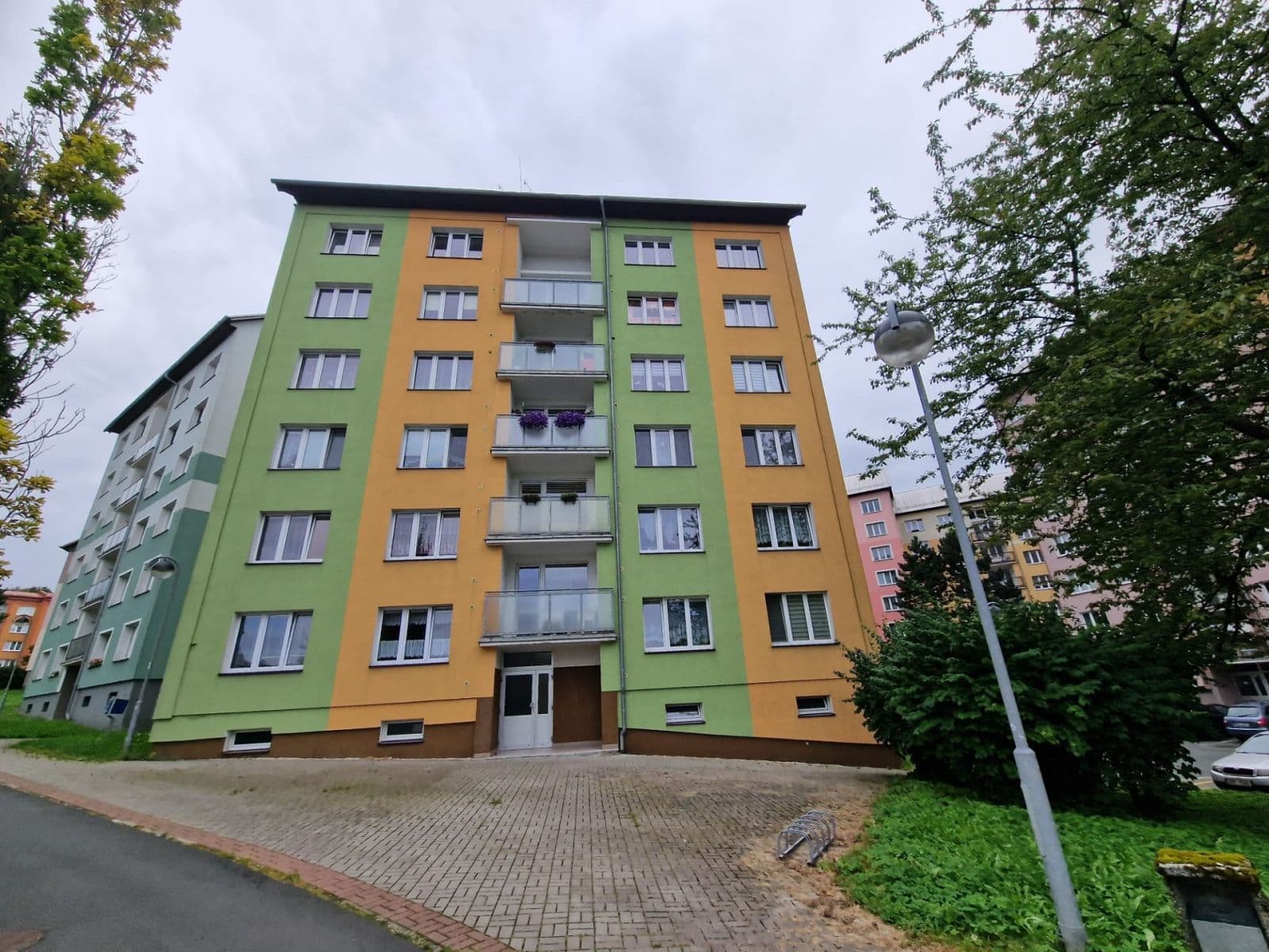 Prodej bytu 3+1 60 m², Dlouhá, Aš, Karlovarský kraj Prodej bytu 3+1 60 m², Dlouhá, Aš, Karlovarský kraj