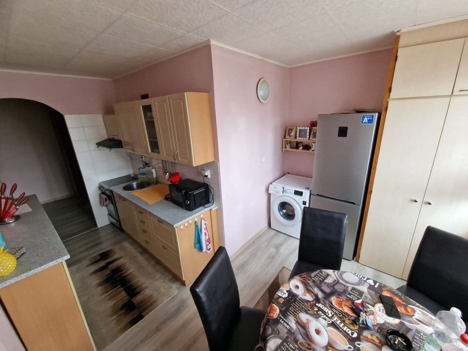 Prodej bytu 3+1 60 m², Dlouhá, Aš, Karlovarský kraj Prodej bytu 3+1 60 m², Dlouhá, Aš, Karlovarský kraj