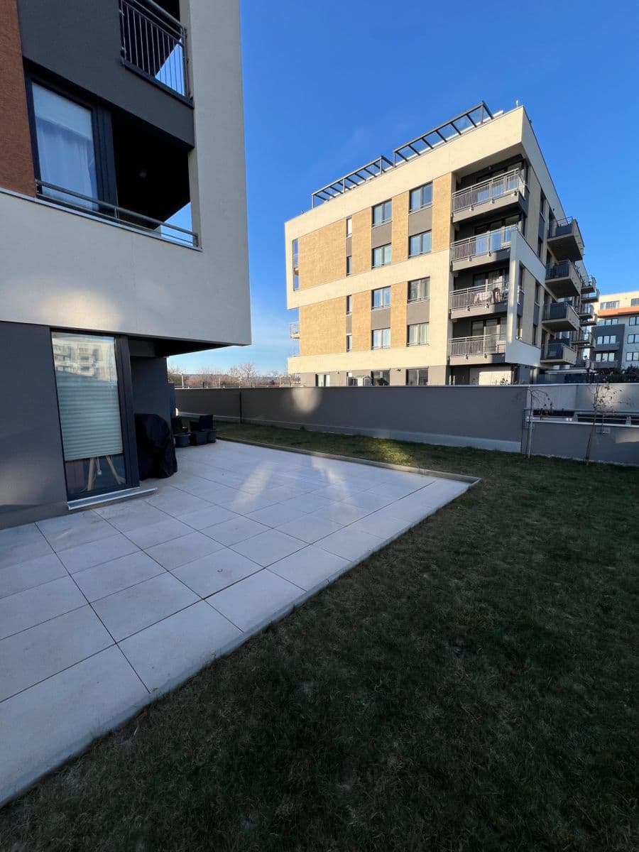 Prodej bytu 2+kk 54 m², K Metru, Praha, Praha Prodej bytu 2+kk 54 m², K Metru, Praha, Praha