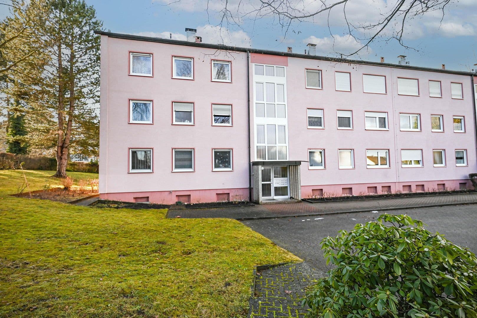 Prodej bytu 3+1 83 m², Finkenschlag 70, Fürth, Bavorsko Prodej bytu 3+1 83 m², Finkenschlag 70, Fürth, Bavorsko