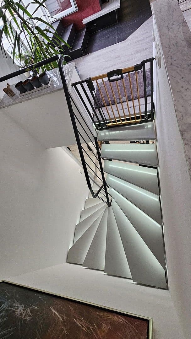 Prodej bytu 3+1 176 m², Trajanstraße 14, Mainz, Porýní-Falc Prodej bytu 3+1 176 m², Trajanstraße 14, Mainz, Porýní-Falc