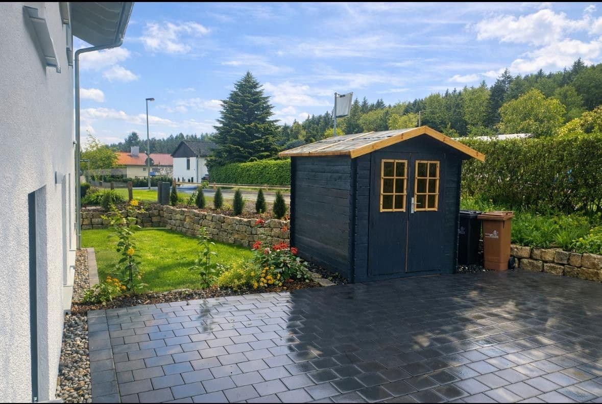 Pronájem bytu 3+1 86 m², Schnaidweg2, Memmingen Eisenburg, Bavorsko Pronájem bytu 3+1 86 m², Schnaidweg2, Memmingen Eisenburg, Bavorsko