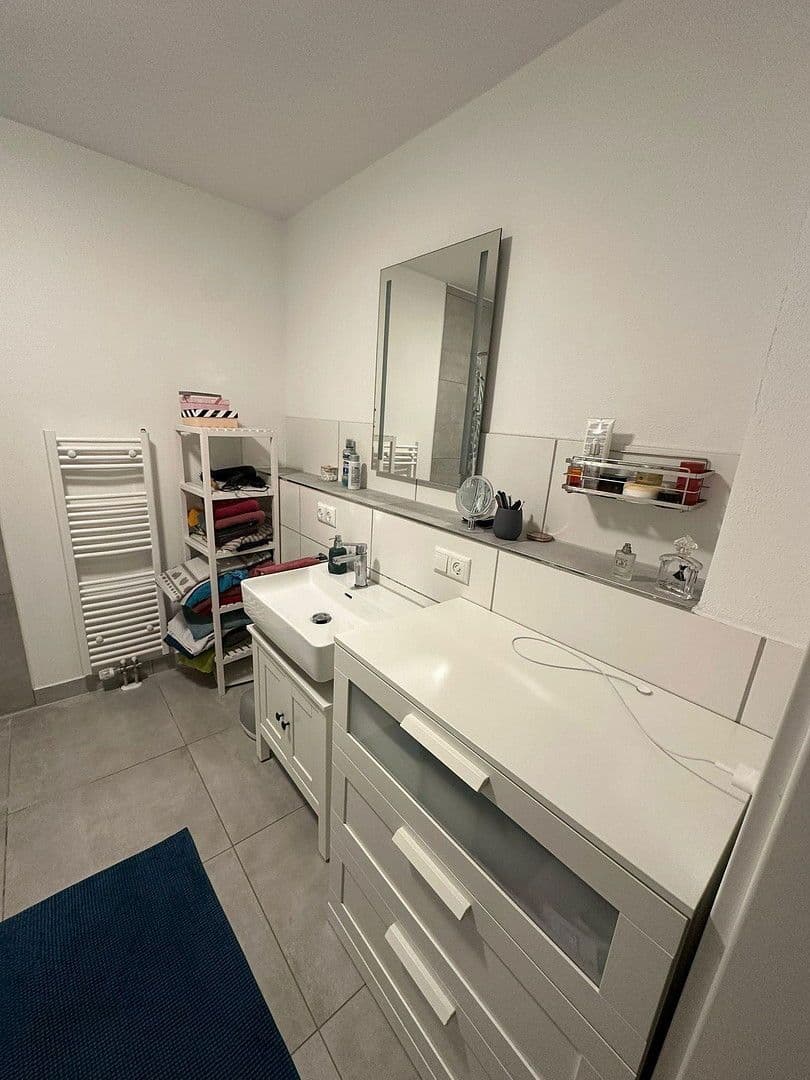 Pronájem bytu 3+1 86 m², Schnaidweg2, Memmingen Eisenburg, Bavorsko Pronájem bytu 3+1 86 m², Schnaidweg2, Memmingen Eisenburg, Bavorsko