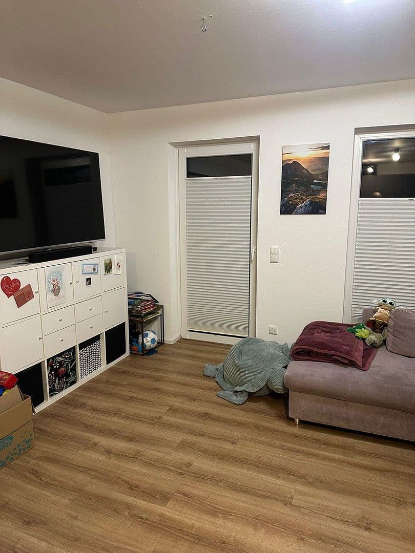 Pronájem bytu 3+1 86 m², Schnaidweg2, Memmingen Eisenburg, Bavorsko Pronájem bytu 3+1 86 m², Schnaidweg2, Memmingen Eisenburg, Bavorsko