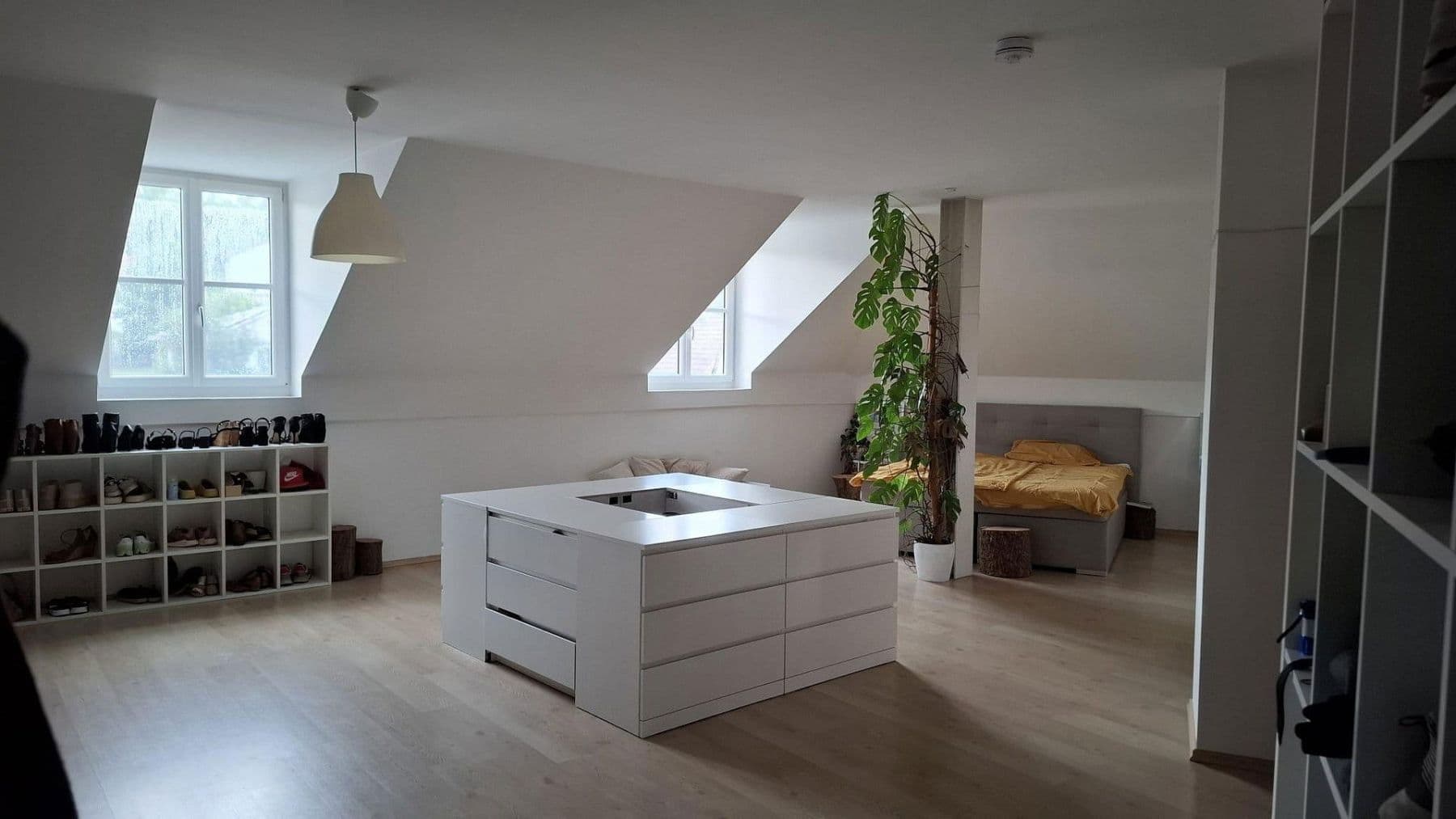 Prodej bytu 4+1 120 m², Auf der Windschnur 37, Deggendorf, Bavorsko Prodej bytu 4+1 120 m², Auf der Windschnur 37, Deggendorf, Bavorsko