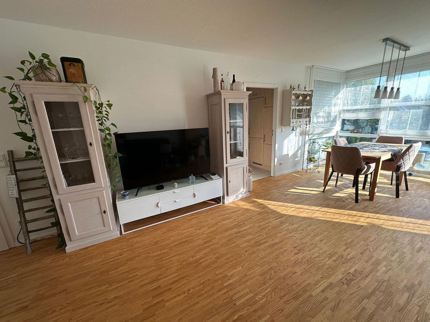 Prodej bytu 4+1 95 m², Lorsch, Hessen Prodej bytu 4+1 95 m², Lorsch, Hessen