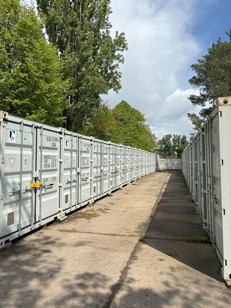 Pronájem garáže, Straße des 17. Juni Nr. 25, Dresden, Sasko Pronájem garáže, Straße des 17. Juni Nr. 25, Dresden, Sasko