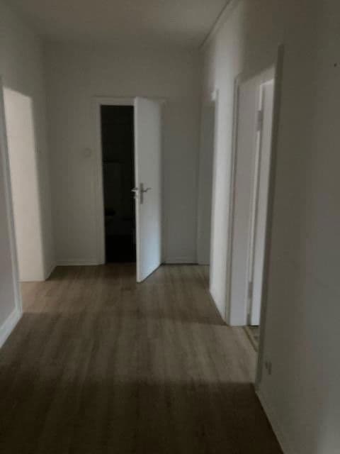 Prodej domu 235 m², pozemek 231 m², Spindelstrasse 36a, Osnabrück, Dolní Sasko Prodej domu 235 m², pozemek 231 m², Spindelstrasse 36a, Osnabrück, Dolní Sasko