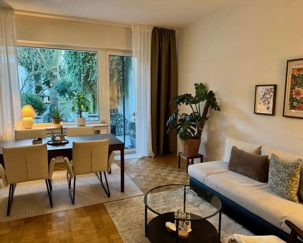 Prodej domu 235 m², pozemek 231 m², Spindelstrasse 36a, Osnabrück, Dolní Sasko Prodej domu 235 m², pozemek 231 m², Spindelstrasse 36a, Osnabrück, Dolní Sasko