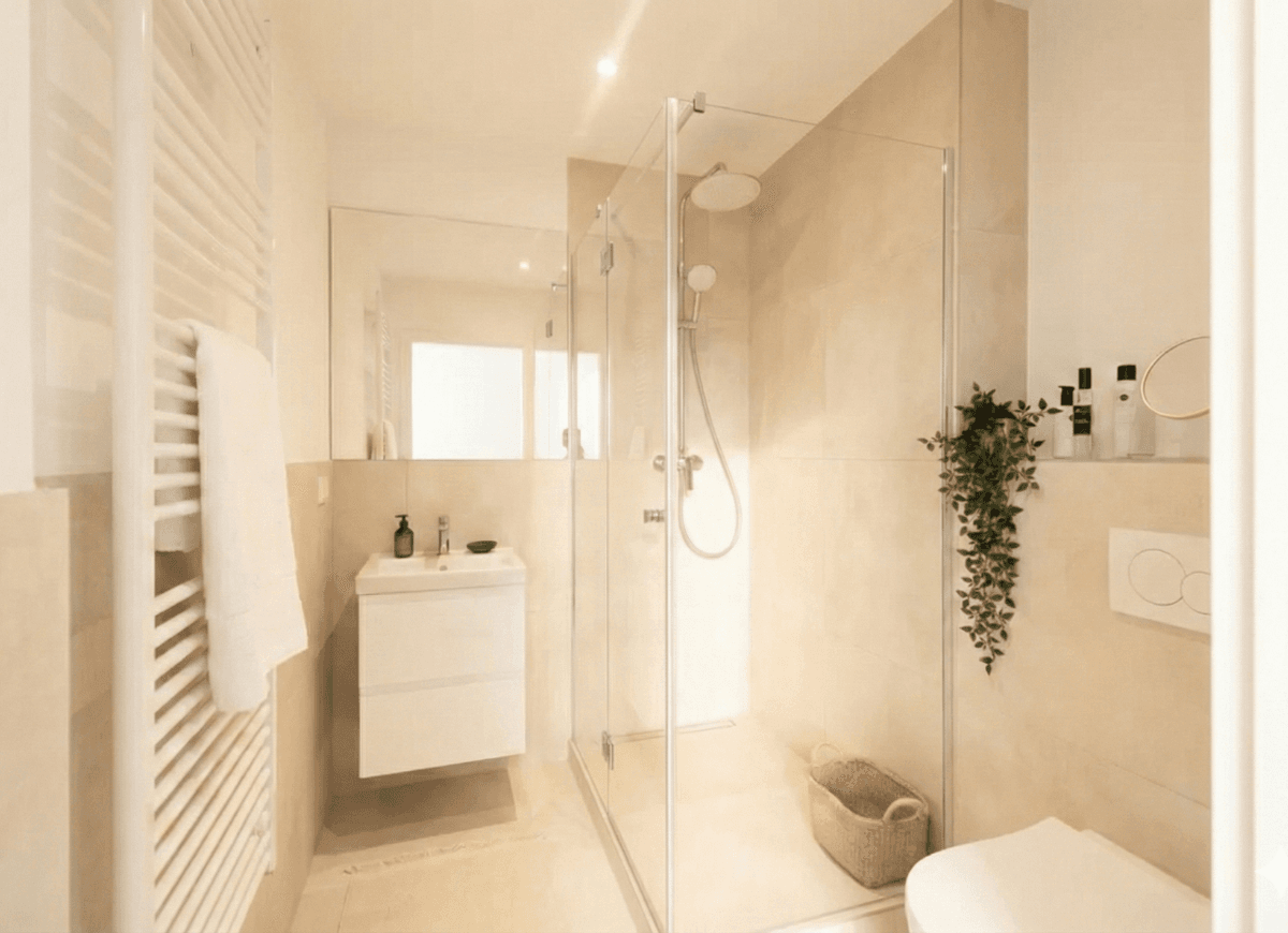 Pronájem bytu 1+kk 41 m², Luisenstraße 45, Düsseldorf, Severní Porýní-Vestfálsko Pronájem bytu 1+kk 41 m², Luisenstraße 45, Düsseldorf, Severní Porýní-Vestfálsko